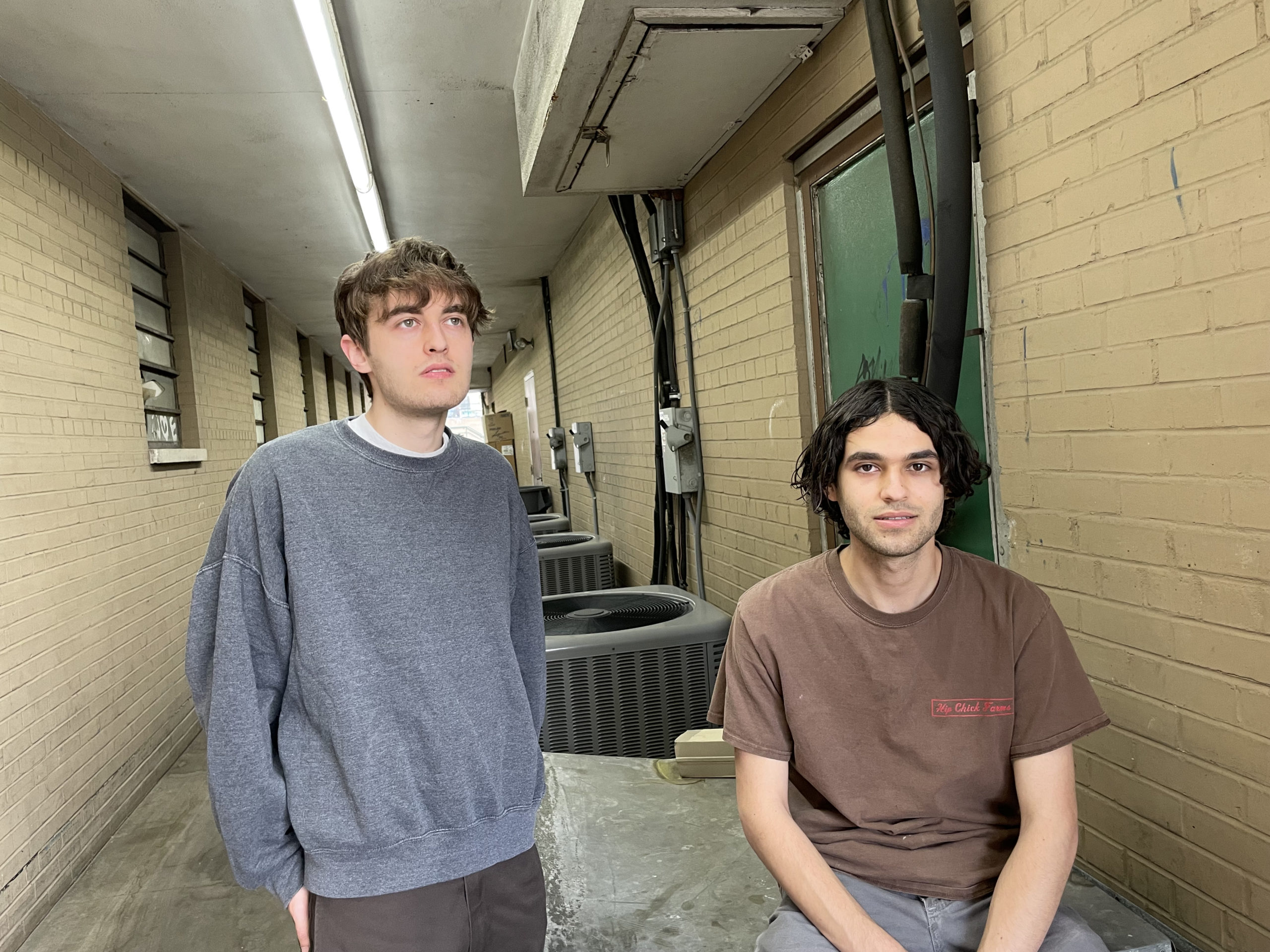 NJ slowcore duo Joyer shares new “Worst Thing” video; ‘Perfect Gray’ is due 9/24 via Julia’s War
