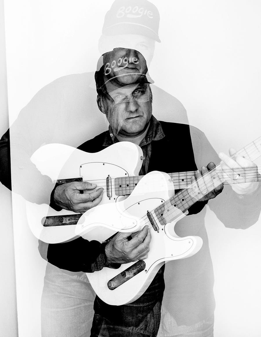Pavement’s Spiral Stairs announces new album, Doris and the Daggers, shares album details & “Dance (Cry Wolf)” video via Pitchfork