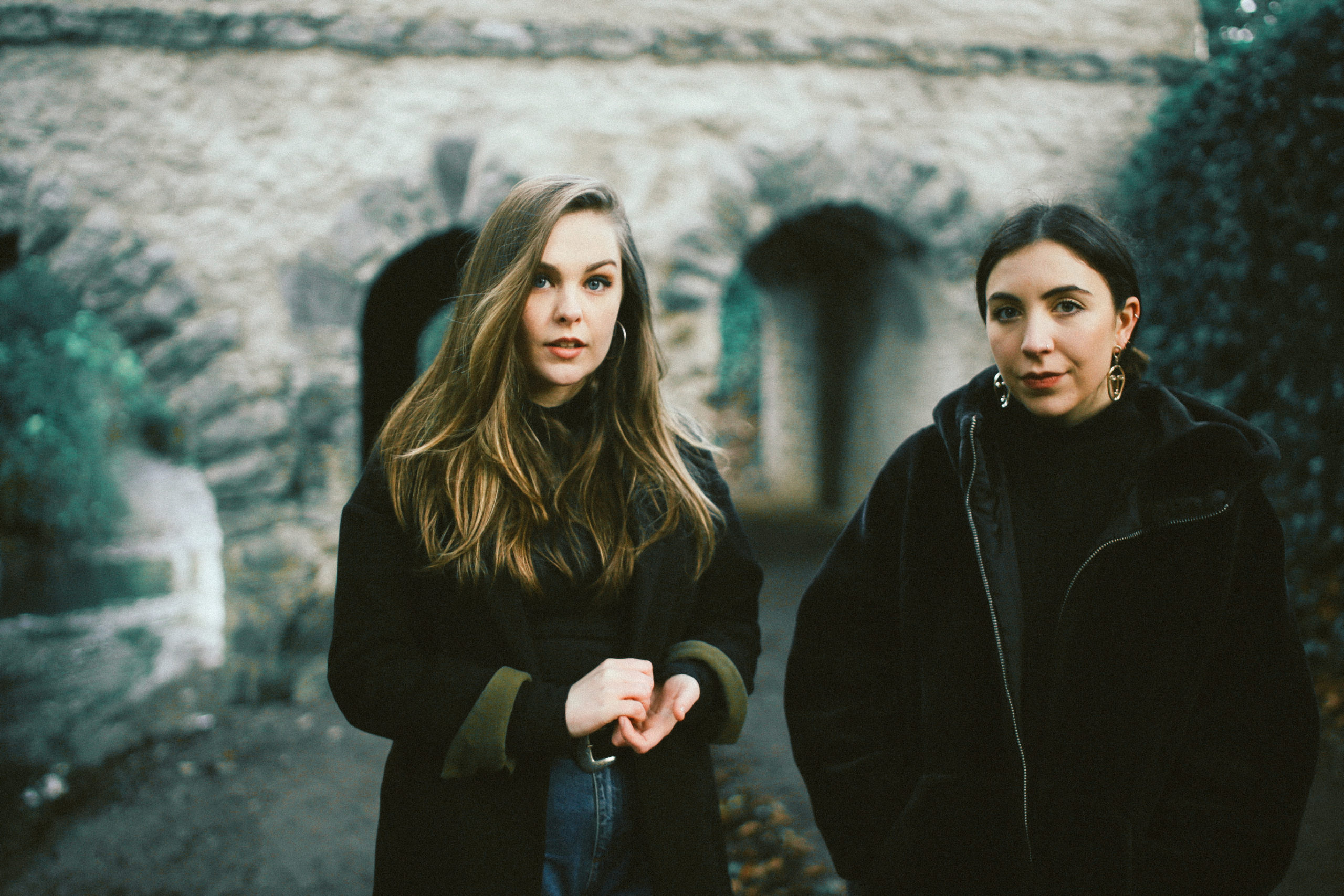 SAINT SISTER RELEASES THEIR DEBUT ALBUM SHAPE OF SILENCE – SF & LA SHOWS THIS WEEKEND, THEN THEY EMBARK ON 50 DATE WORLD TOUR – OPEN FOR HOZIER ACROSS EUROPE