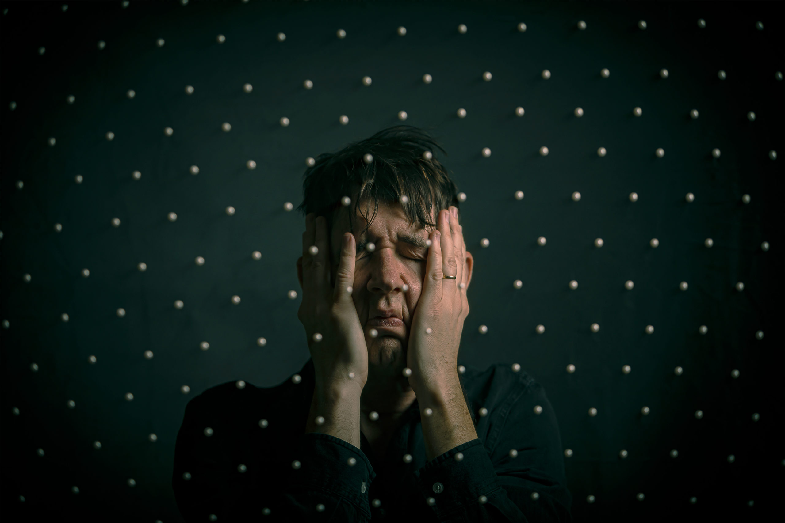Listen to Devon Williams’ new single “A Tear In The Fabric” via Treble; new LP is due 5/1 on Slumberland