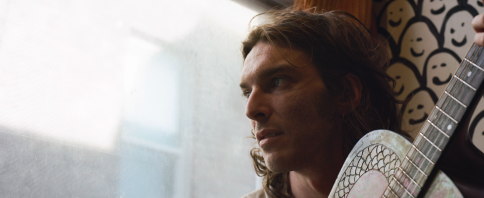 Paul Jacobs of Pottery announces North American tour dates & shares new video for “Most Delicious Drink” Paul Jacobs of Pottery announces North American tour dates & shares new video for “Most Delicious Drink”