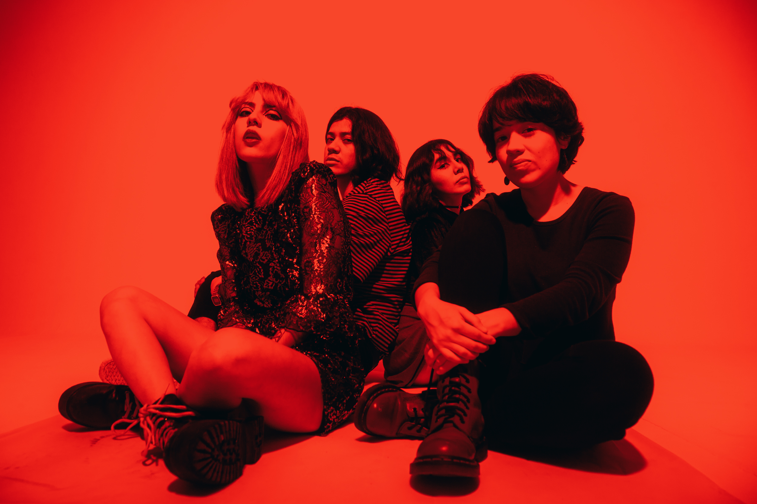 Mexico City-based shoegaze band Howless shares debut single/video & announces LP via Week In Pop